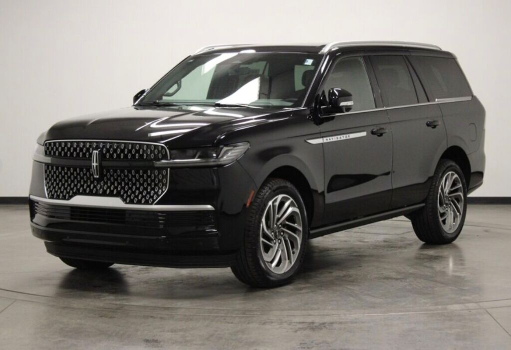 2027 Lincoln Navigator Reserve