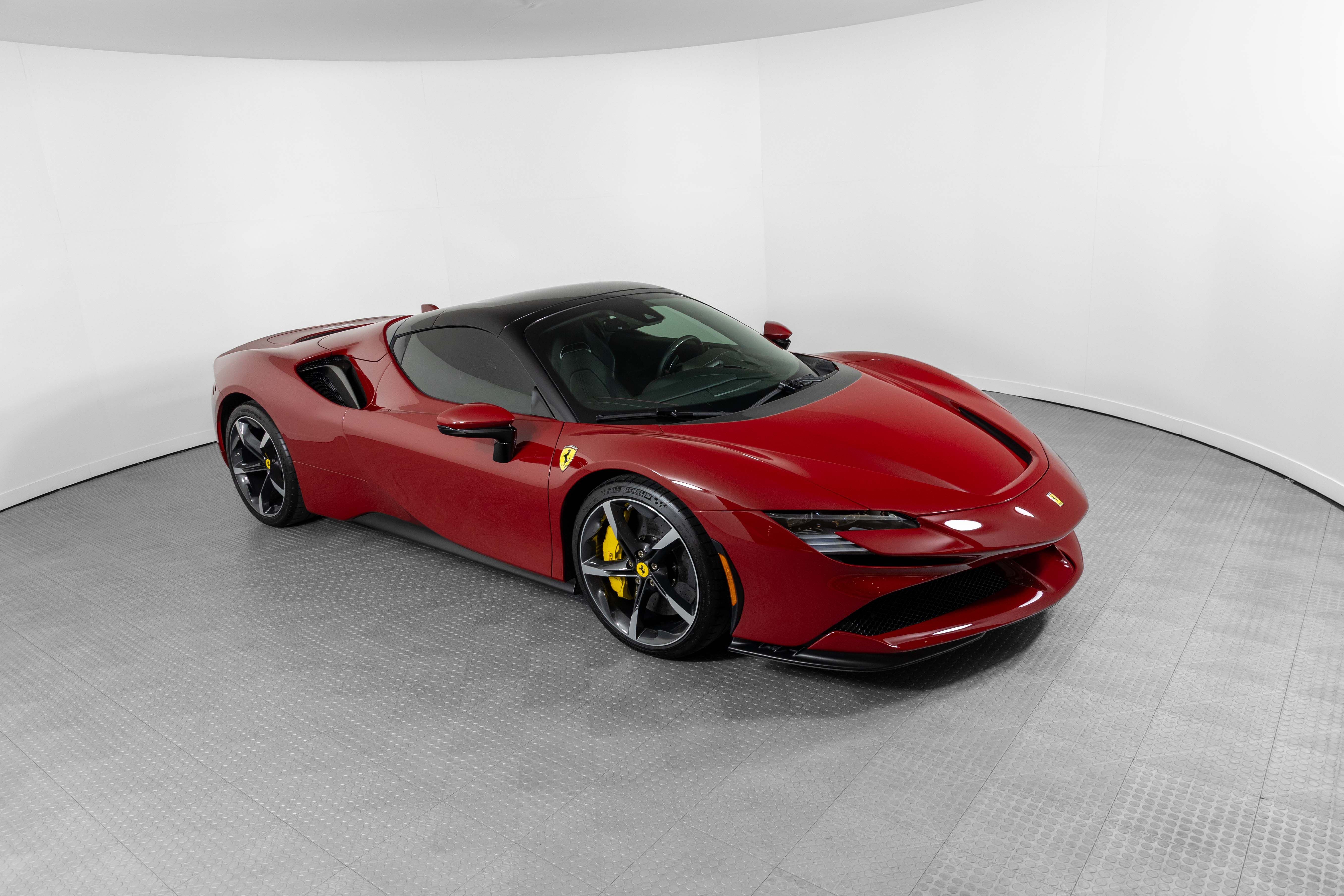 2023 Ferrari SF90 Base - Photo 43