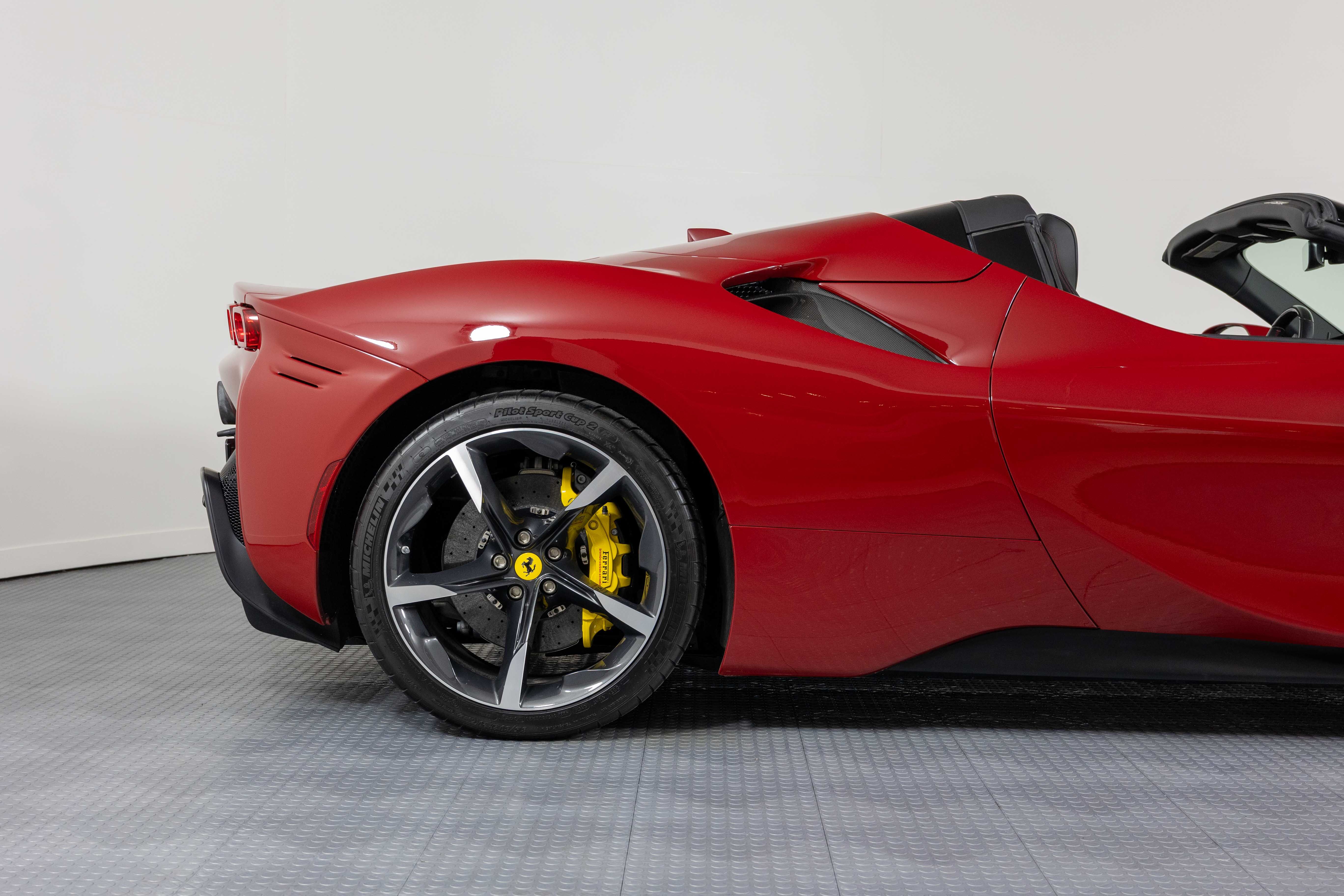 2023 Ferrari SF90 Base - Photo 14