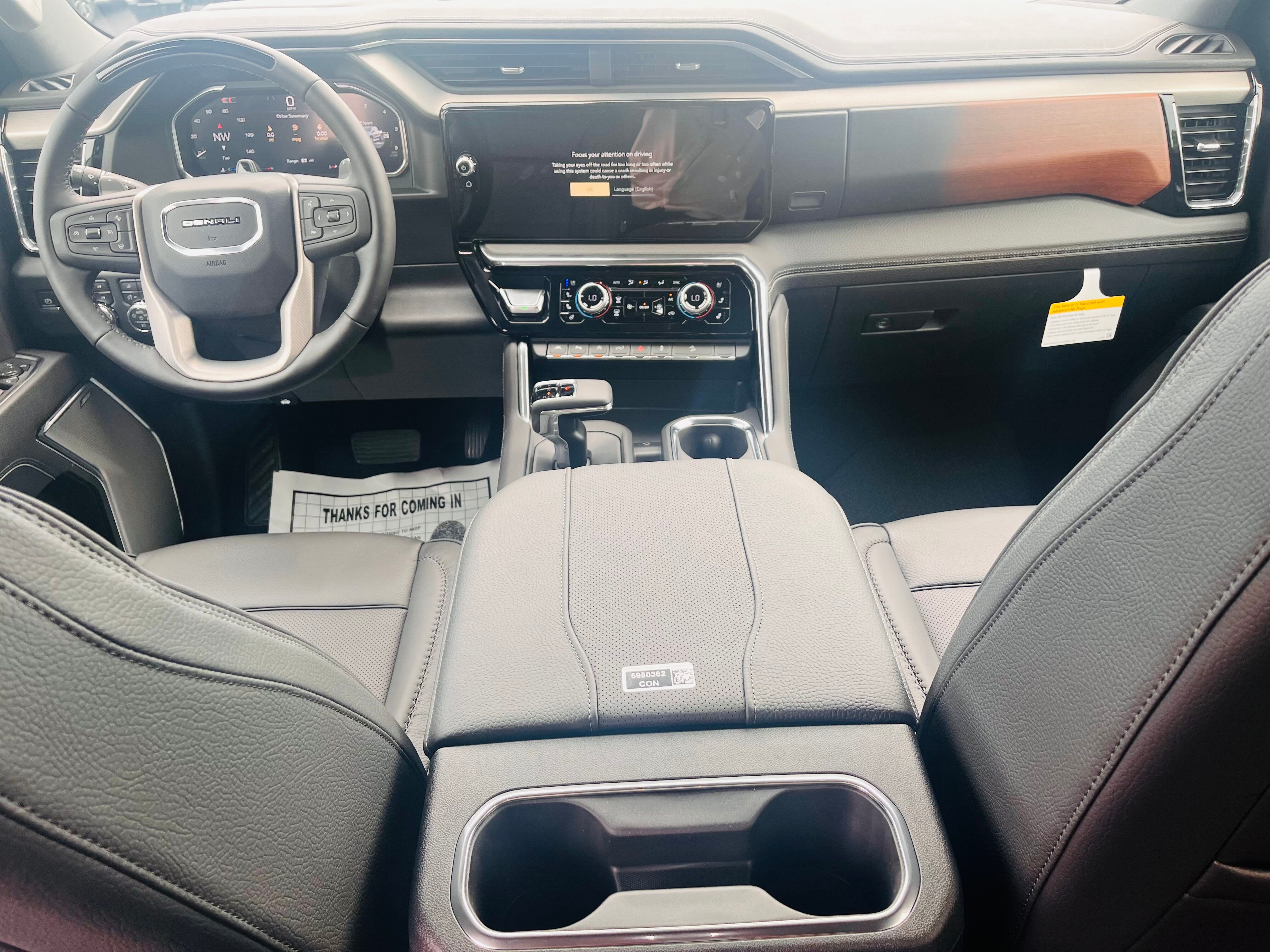 2026 GMC Sierra 1500 Denali - Photo 9