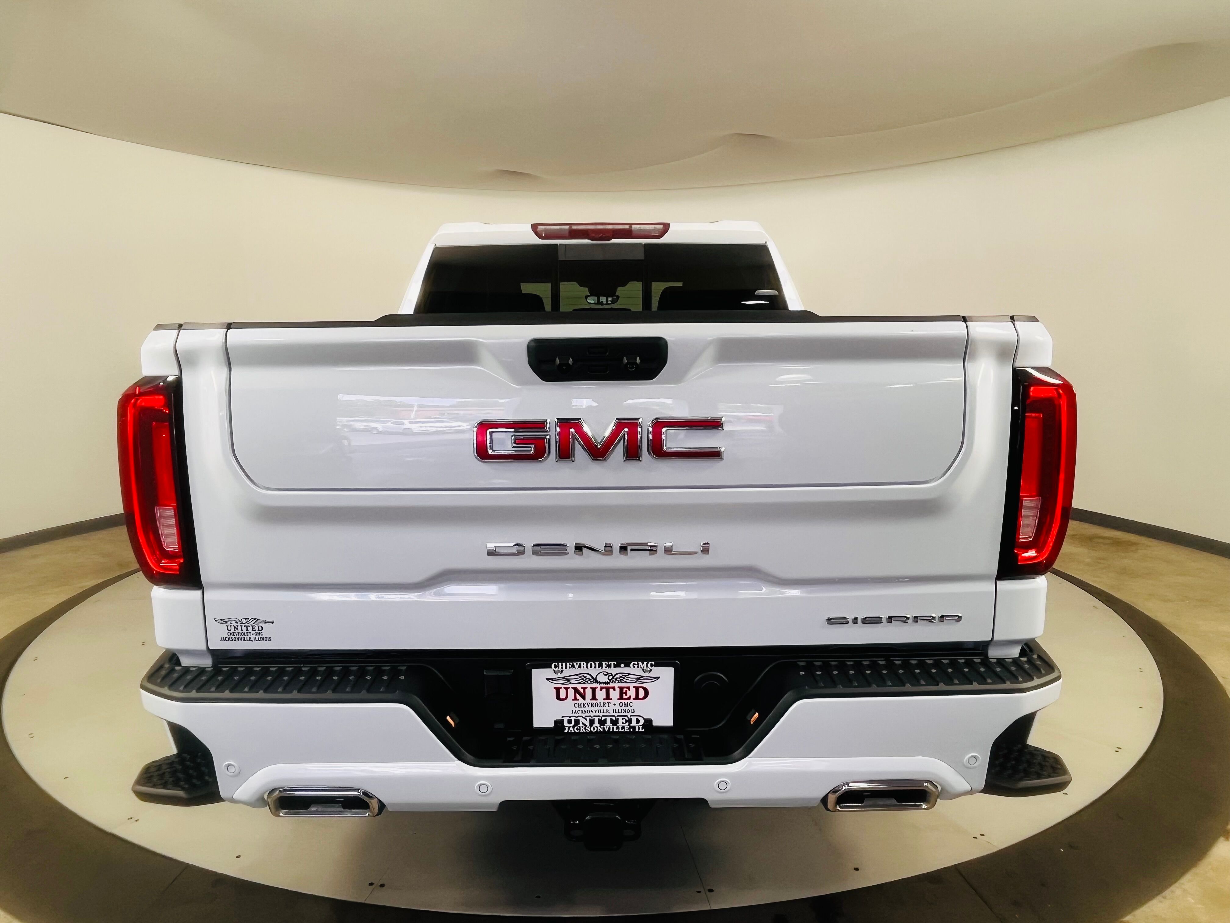 2026 GMC Sierra 1500 Denali - Photo 7