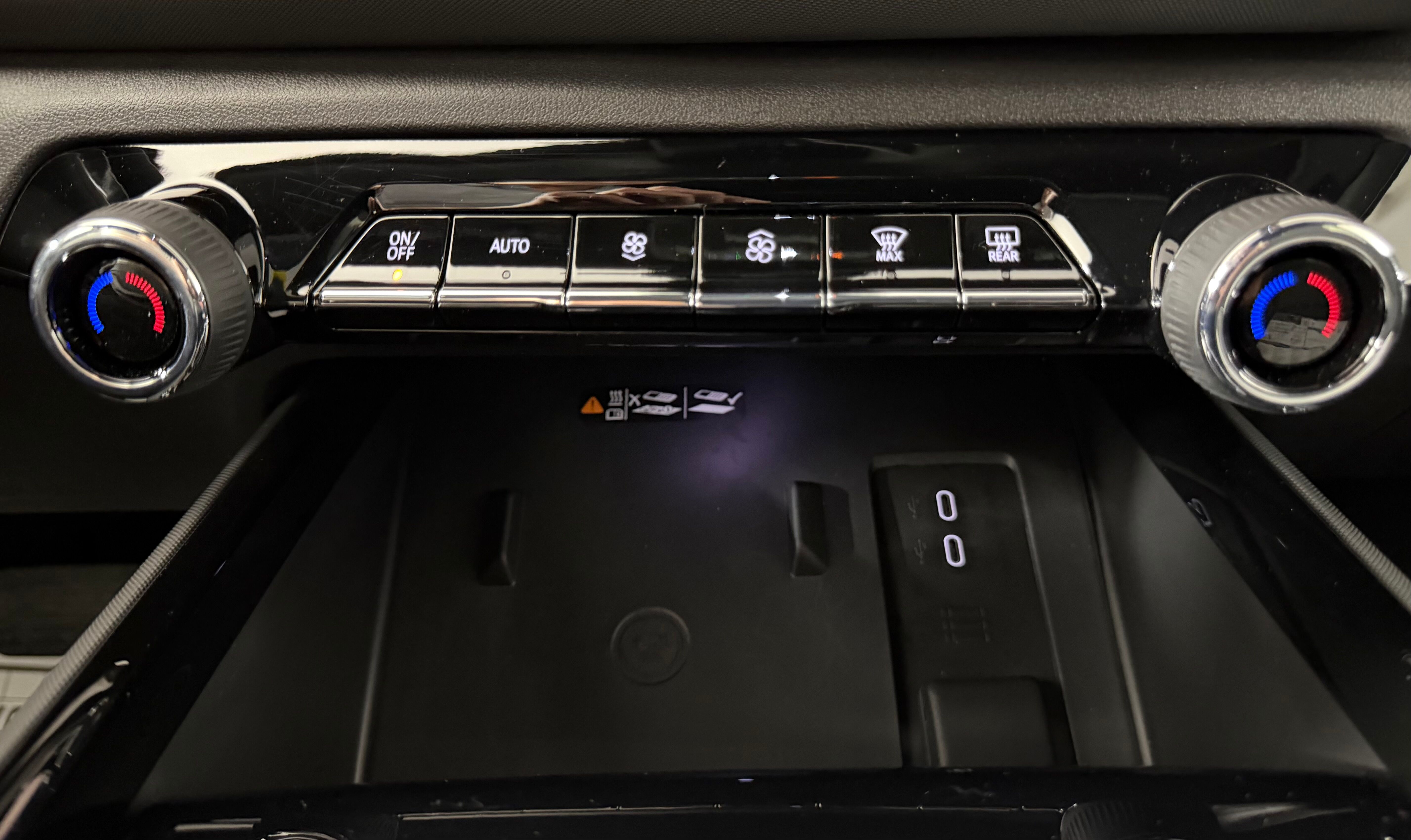 2026 Chevrolet Silverado EV LT - Photo 21