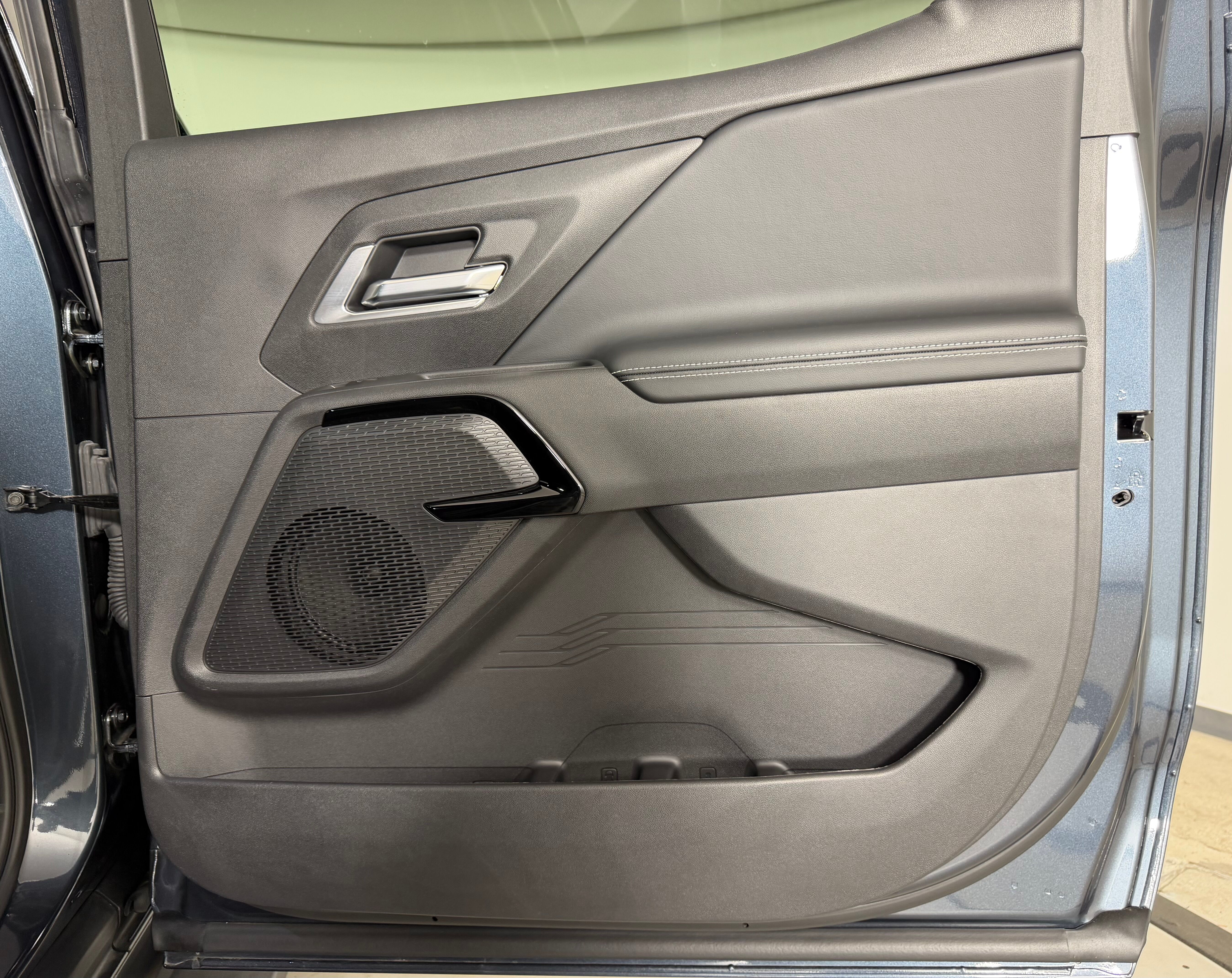 2026 Chevrolet Silverado EV LT - Photo 31