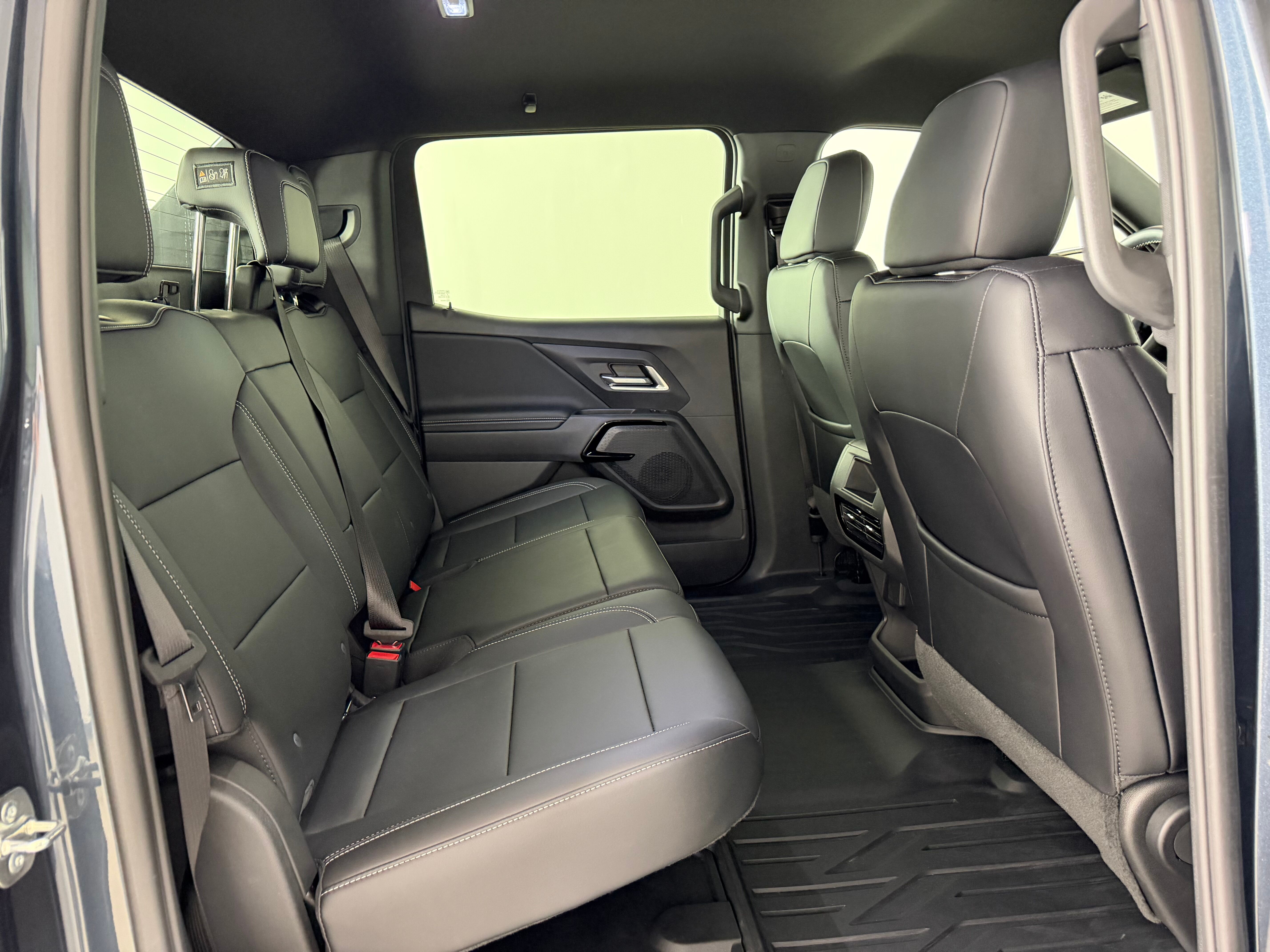 2026 Chevrolet Silverado EV LT - Photo 15