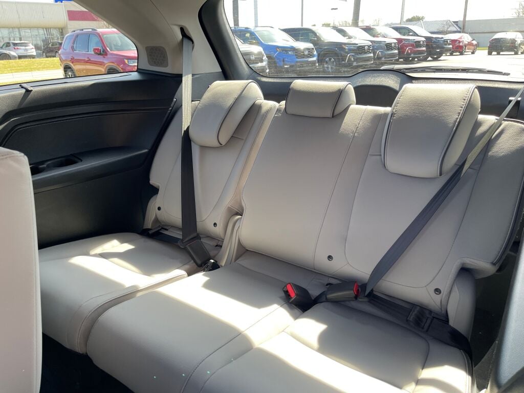 2024 Honda Odyssey EX - Photo 15