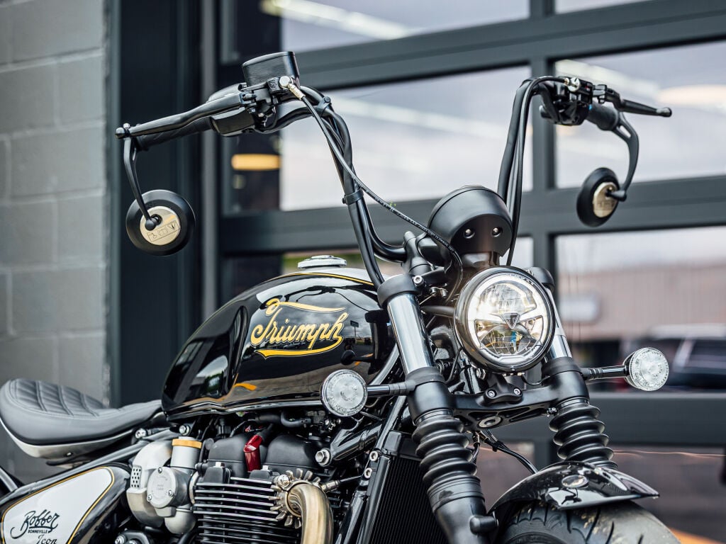2025 Triumph Bonneville T120 black Graphite / Matte Graphite
