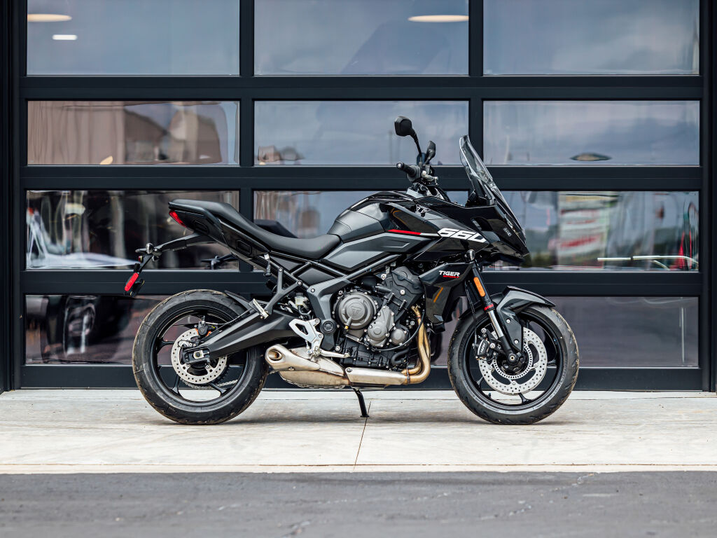 2025 Triumph Tiger Sport 660 Sapphire Black