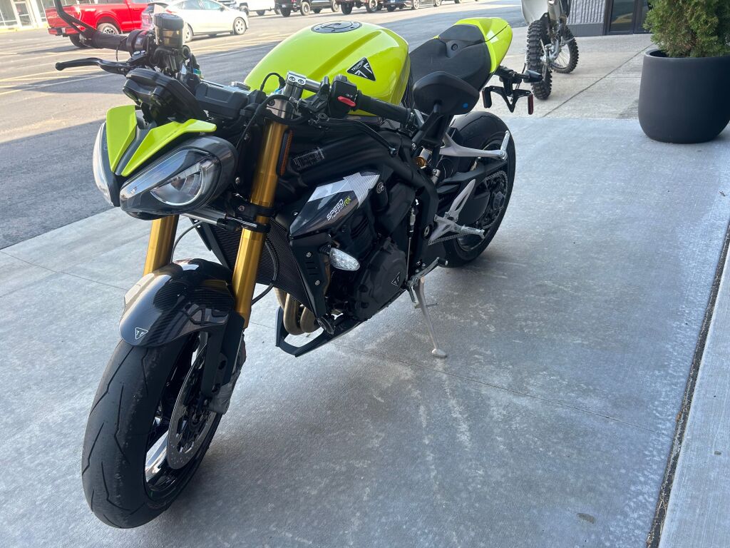 2026 Triumph Speed Triple 1200 RX Triumph Performance Yellow