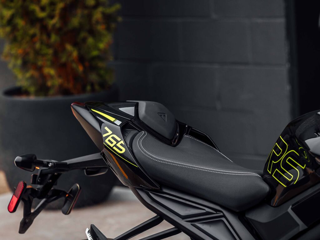 2025 Triumph Street Triple 765 RS Phantom Black