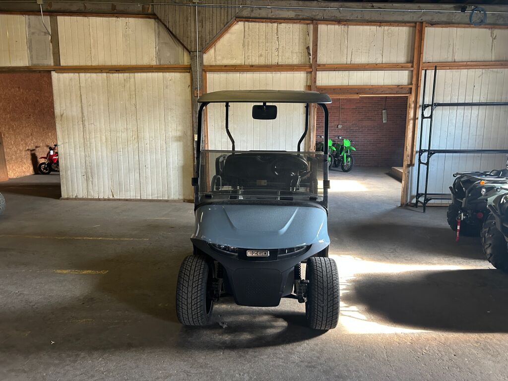 2024 E-Z-GO RXV VALOR