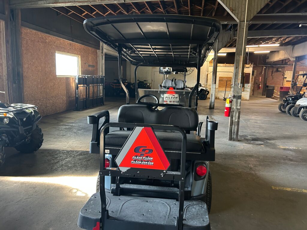 2024 E-Z-GO RXV VALOR