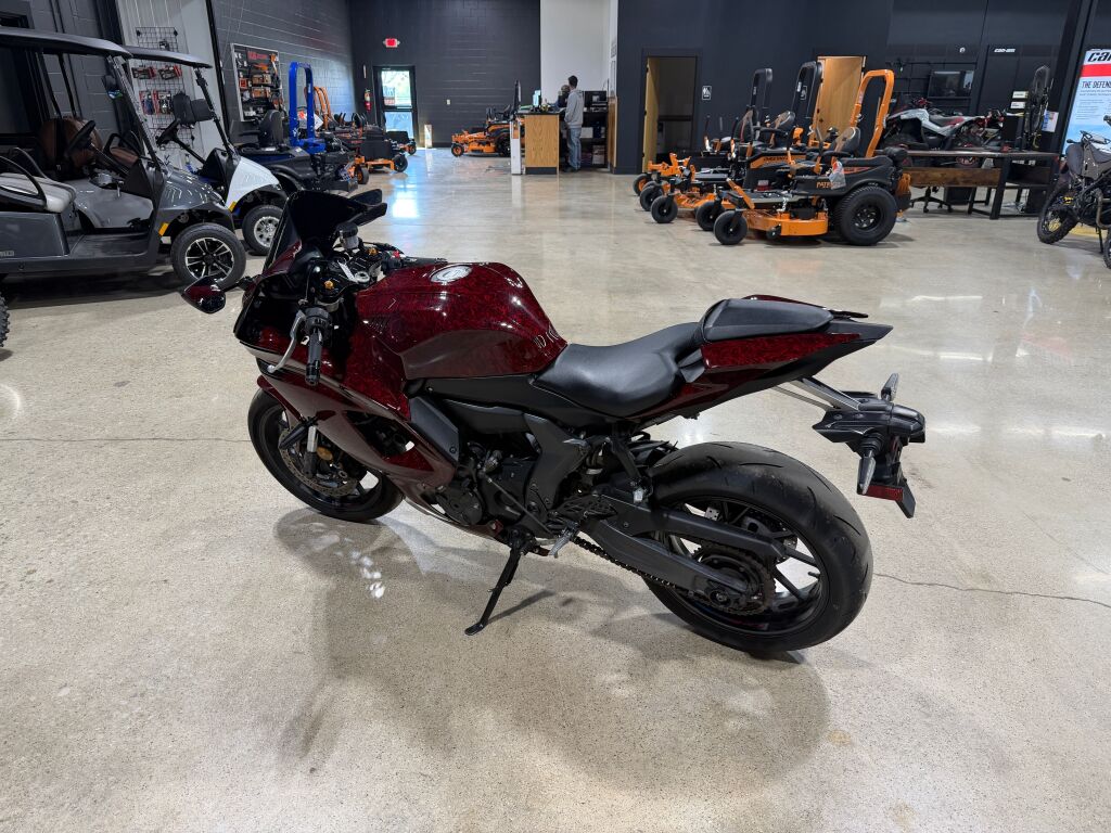 2024 Yamaha YZF R7