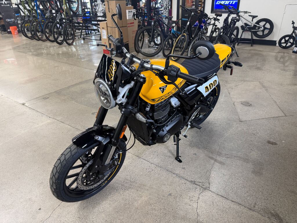 2027 Triumph Street Tracker 400