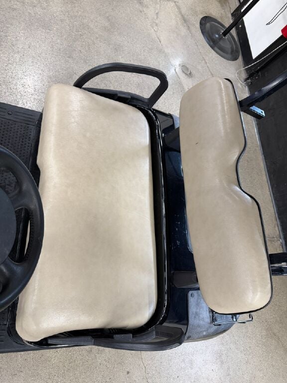 2014 E-Z-GO 2 PASSENGER