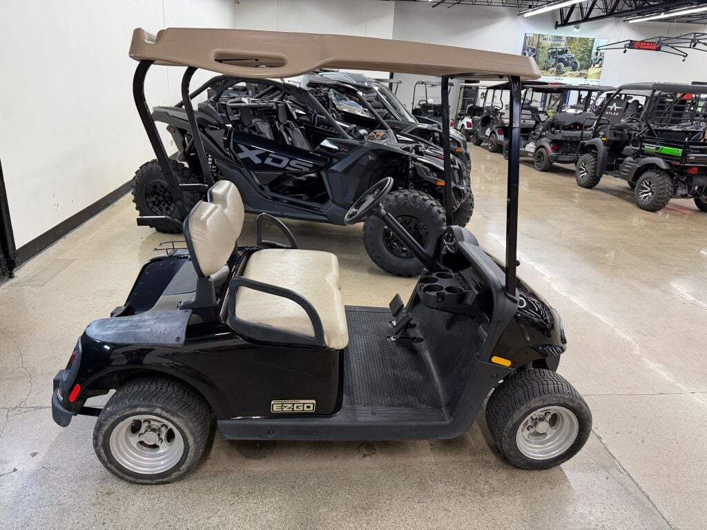 2014 E-Z-GO 2 PASSENGER