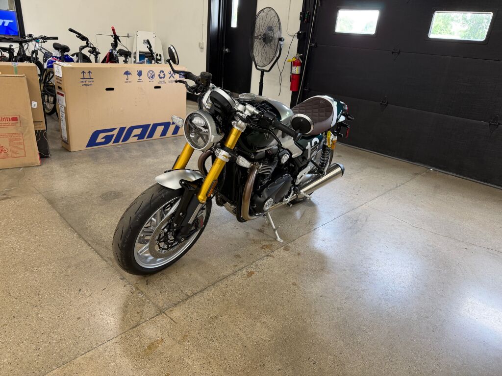 2027 Triumph Speed Twin 1200 Cafe Racer