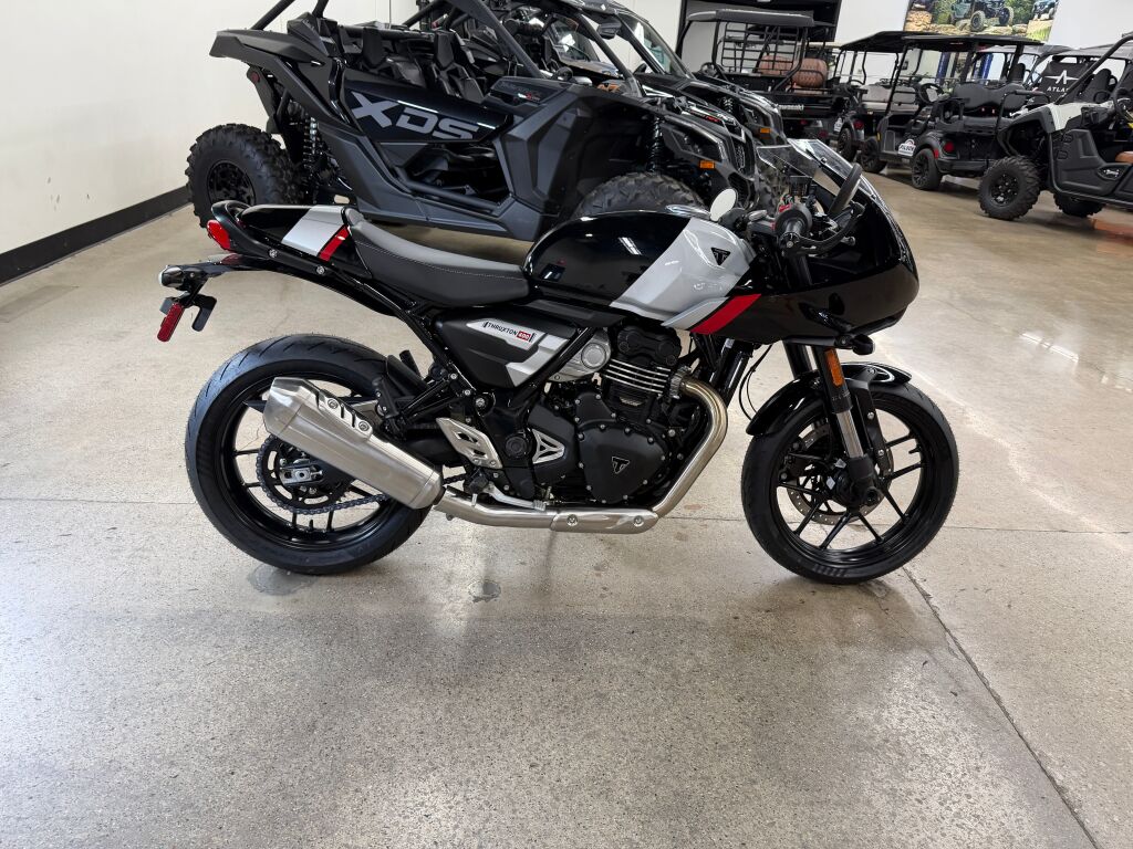 2026 Triumph Thruxton 400 Phantom Black / Aluminium Silver