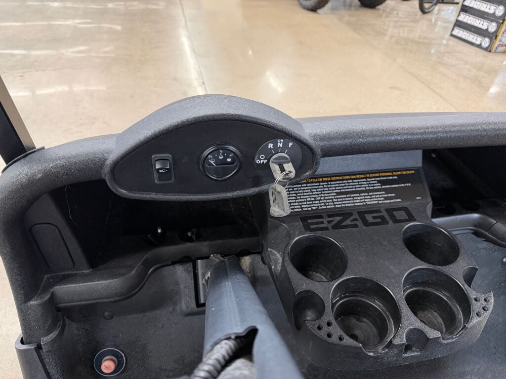 2014 E-Z-GO 2 PASSENGER
