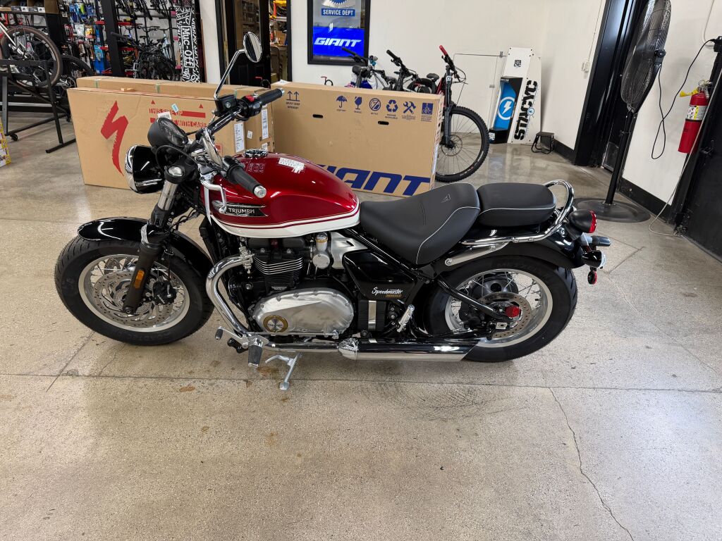 2026 Triumph Bonneville Speedmaster Carnival red Base