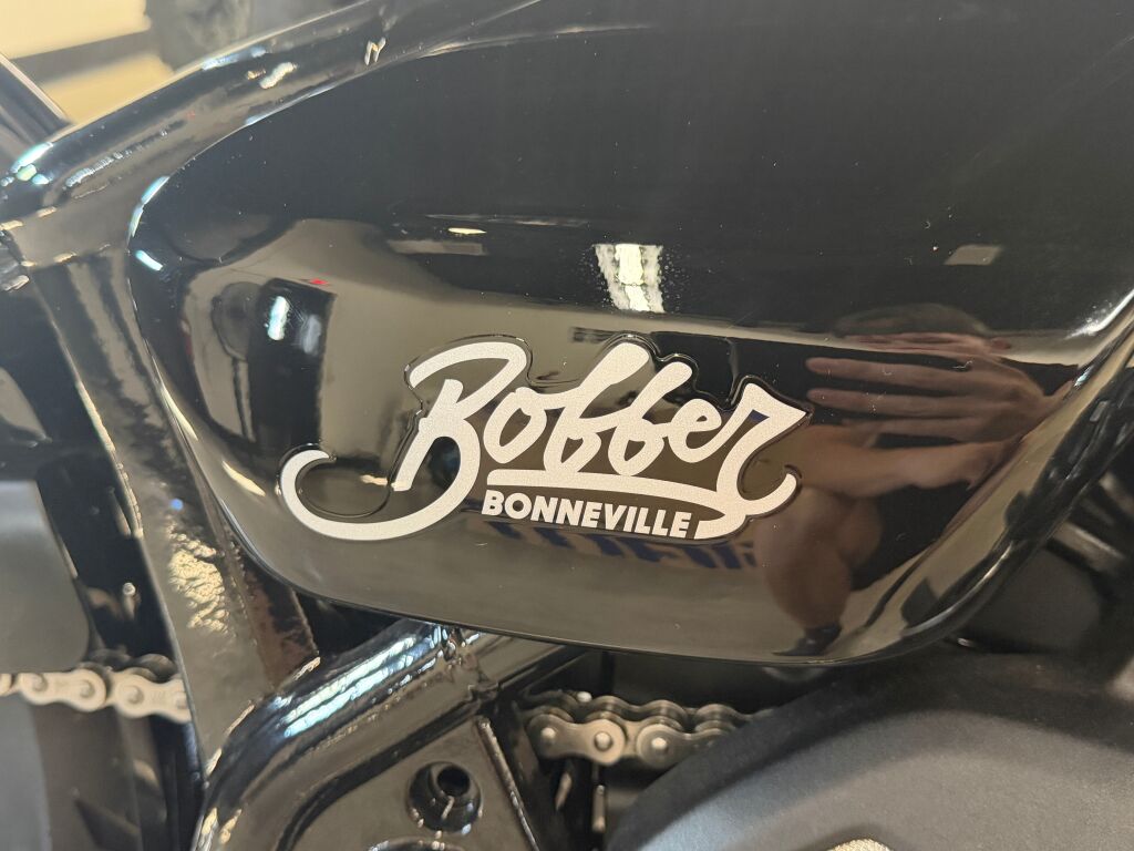 2026 Triumph Bonneville Bobber Base