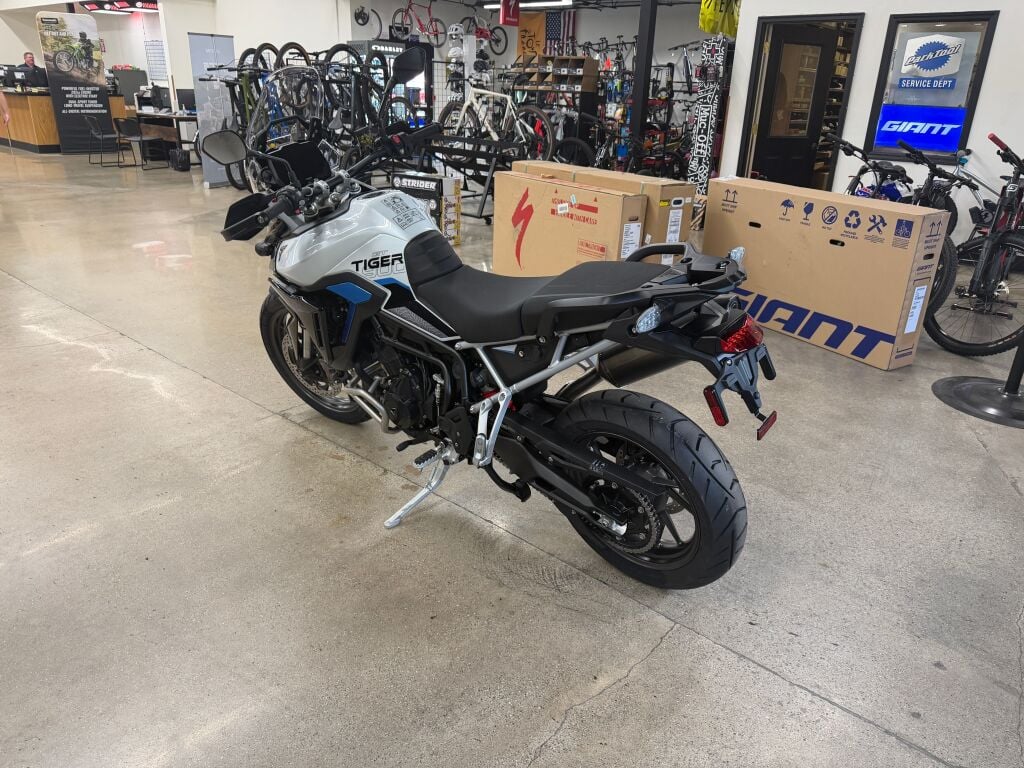 2026 Triumph Tiger 900 Alpine Edition