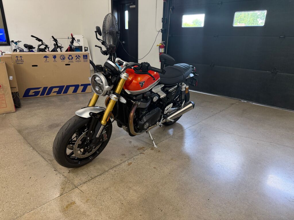 2025 Triumph Speed Twin 1200 RS