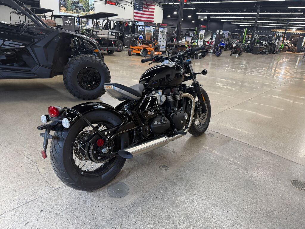 2026 Triumph Bonneville Bobber Base