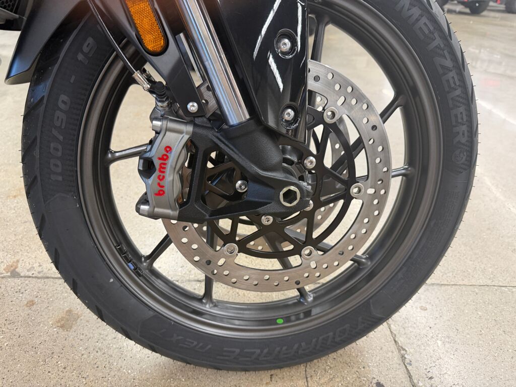2026 Triumph Tiger 900 Alpine Edition