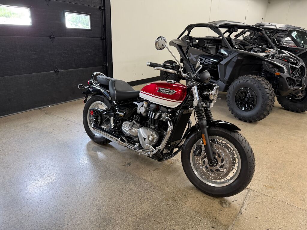 2026 Triumph Bonneville Speedmaster Carnival red Base