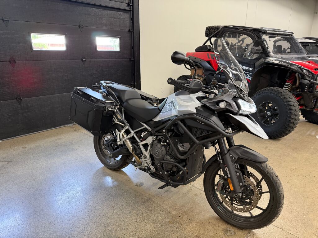 2023 Triumph Tiger 1200 GT Pro Sapphire Black