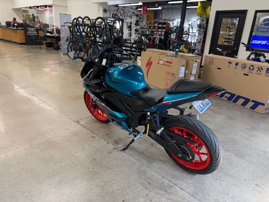 2021 Yamaha YZF R3 ABS