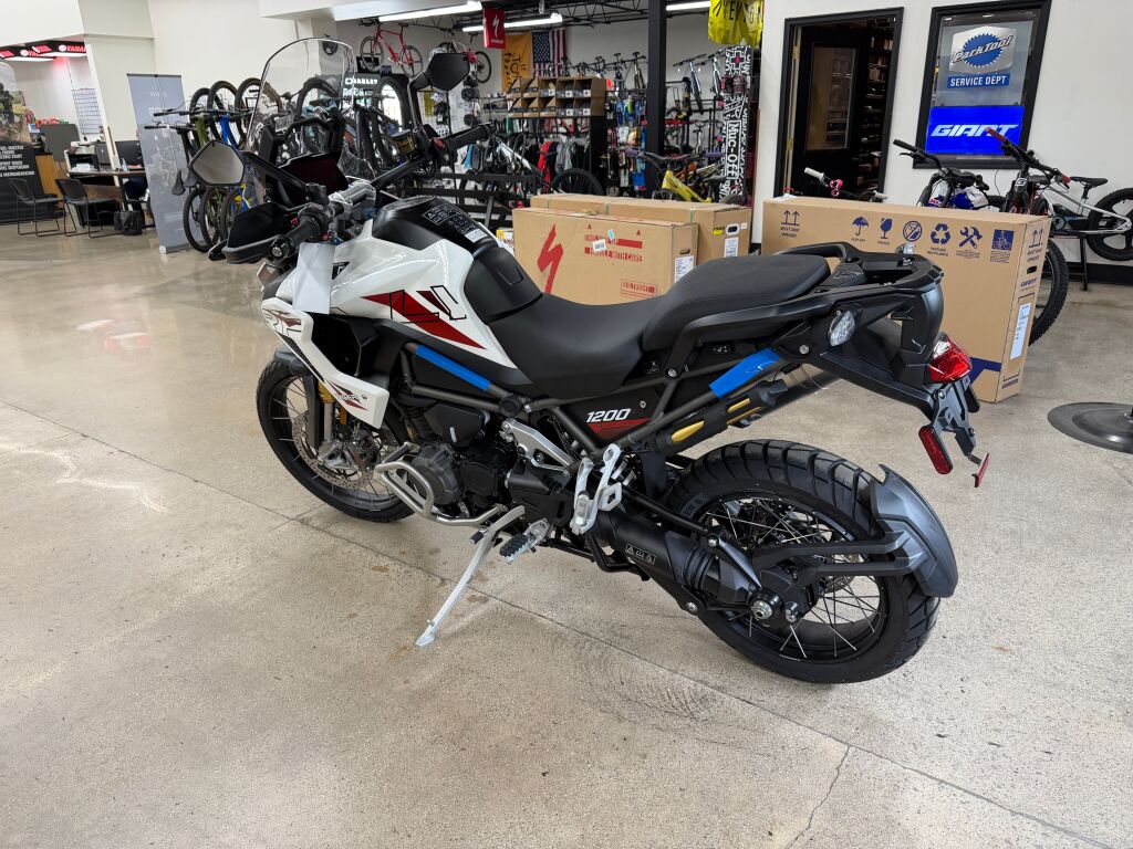2026 Triumph Tiger 1200 Desert Edition