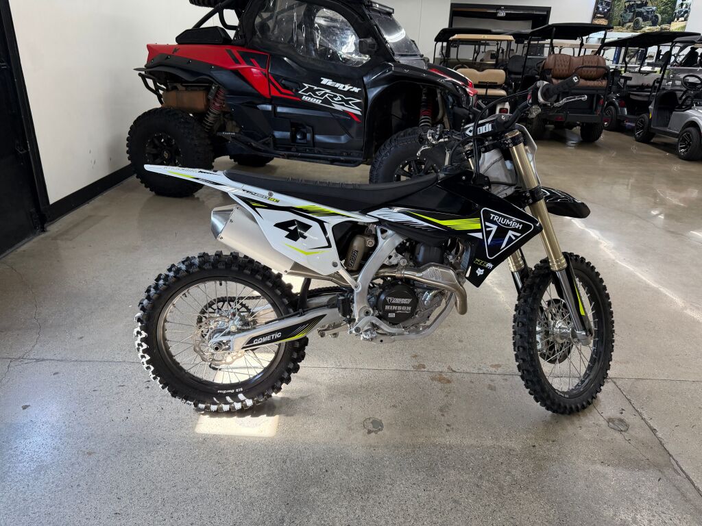 2025 Triumph TF 450-RC Edition Jet Black/Pure White