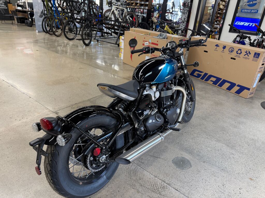 2026 Triumph Bonneville Bobber Base