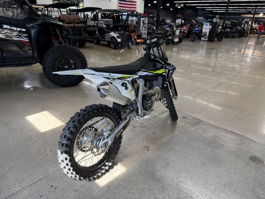 2025 Triumph TF 450-RC Edition Jet Black/Pure White