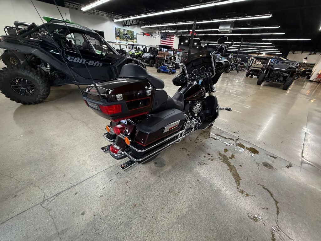 2011 Harley-Davidson ELECTRA GLIDE ULTRA CLASSIC (EFI)
