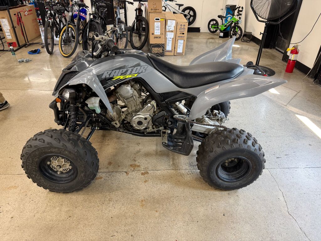 2022 Yamaha Raptor 700
