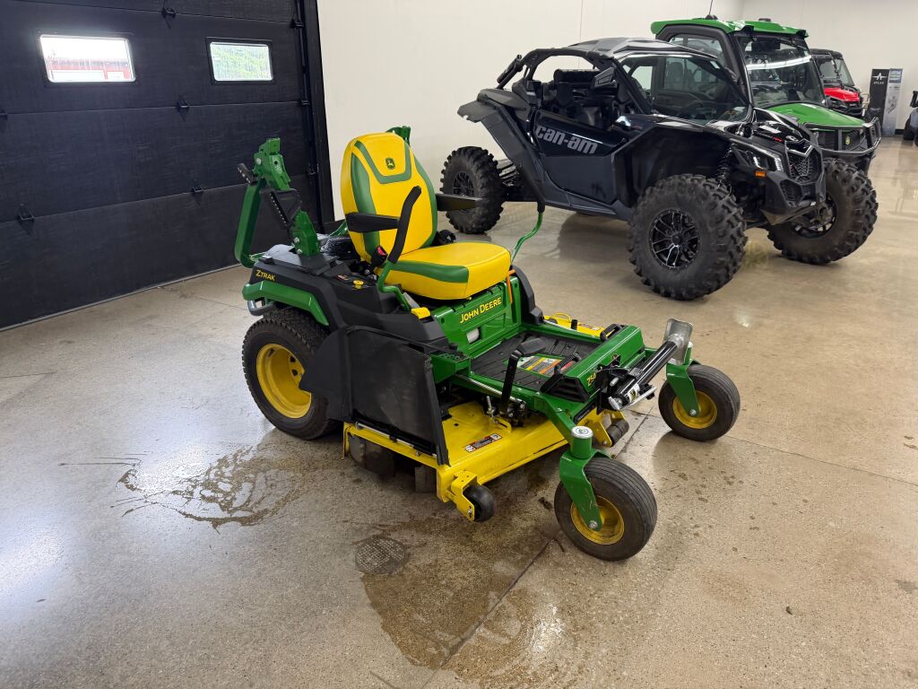 2023 John Deere Z500 Series Z545R