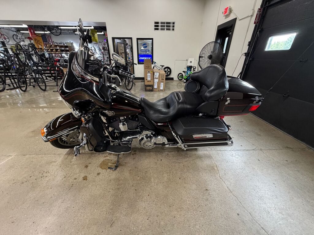 2011 Harley-Davidson ELECTRA GLIDE ULTRA CLASSIC (EFI)