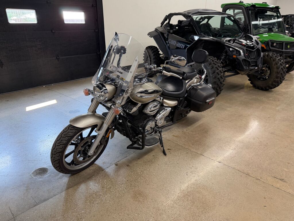 2010 Yamaha V Star 950 Tourer