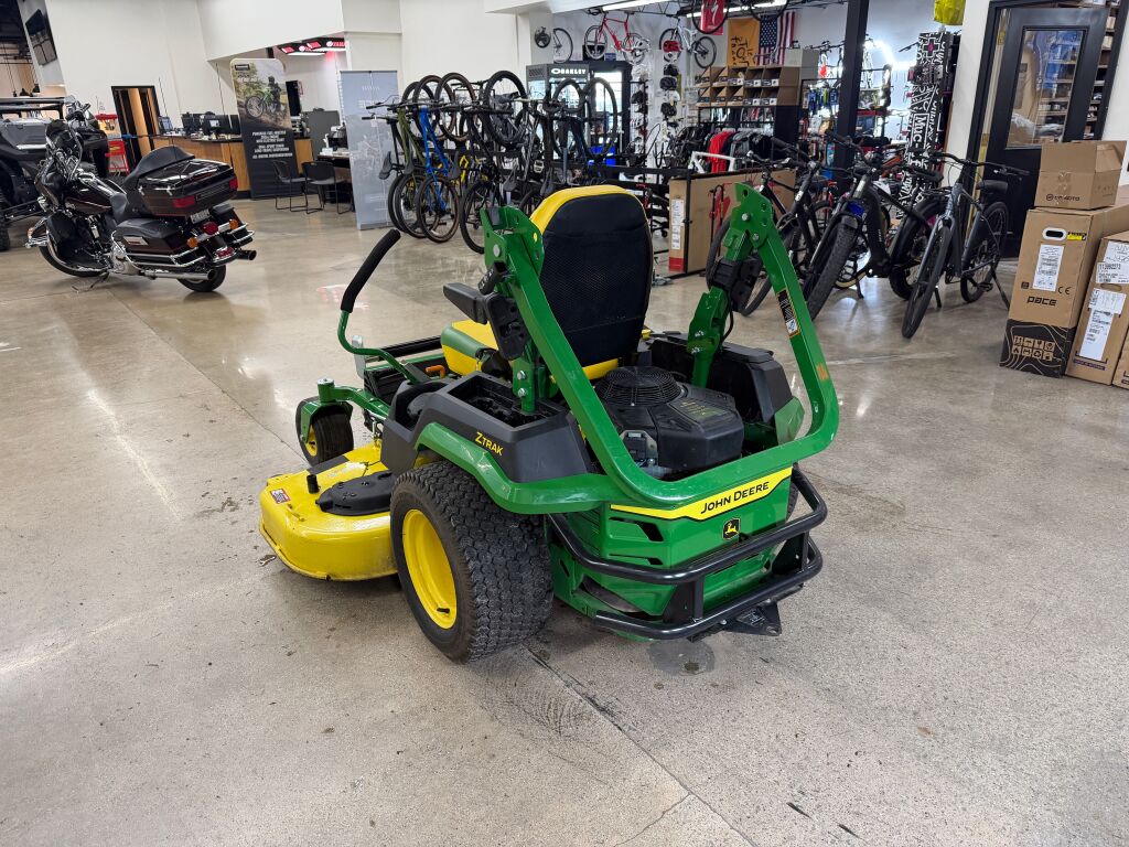 2023 John Deere Z500 Series Z545R