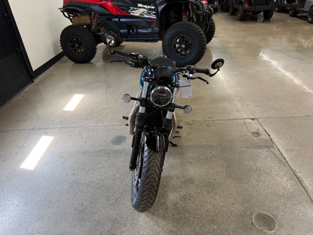 2026 Triumph Bonneville Bobber Interstellar Blue Base