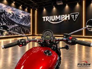 2026 Triumph Bonneville Speedmaster Carnival red Base