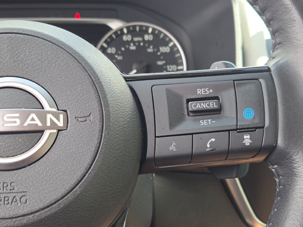 Used 2023 White Nissan SV image 34