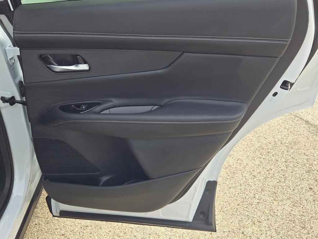 2025 Nissan Murano SL - Photo 12