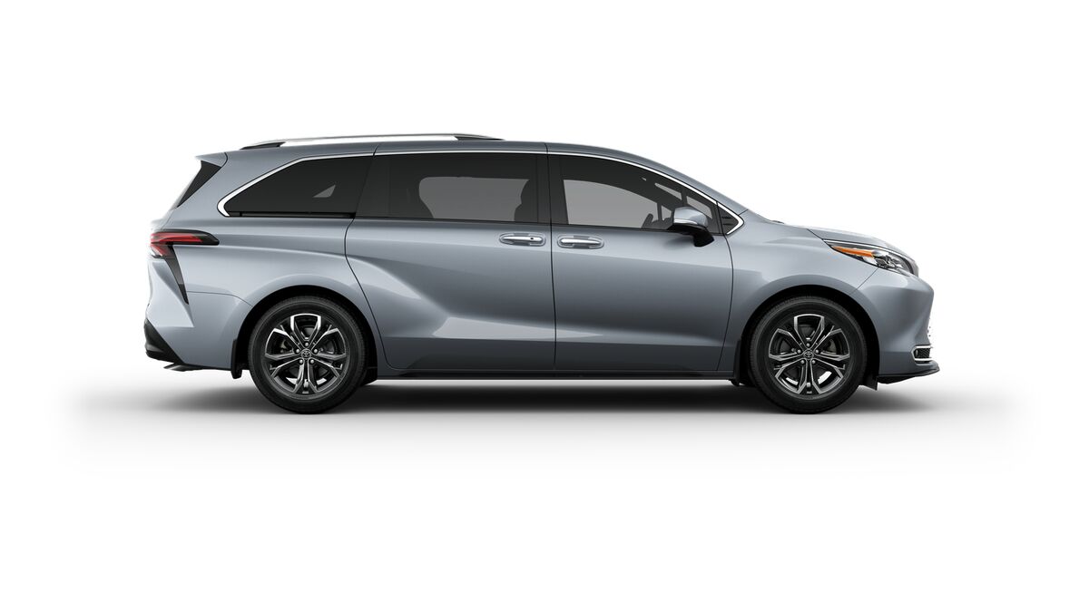 2025 Toyota Sienna Platinum photo 10