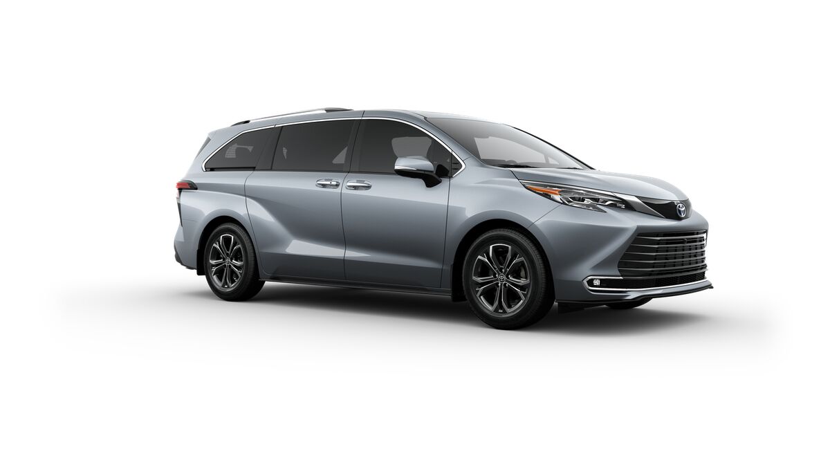 2025 Toyota Sienna Platinum photo 12