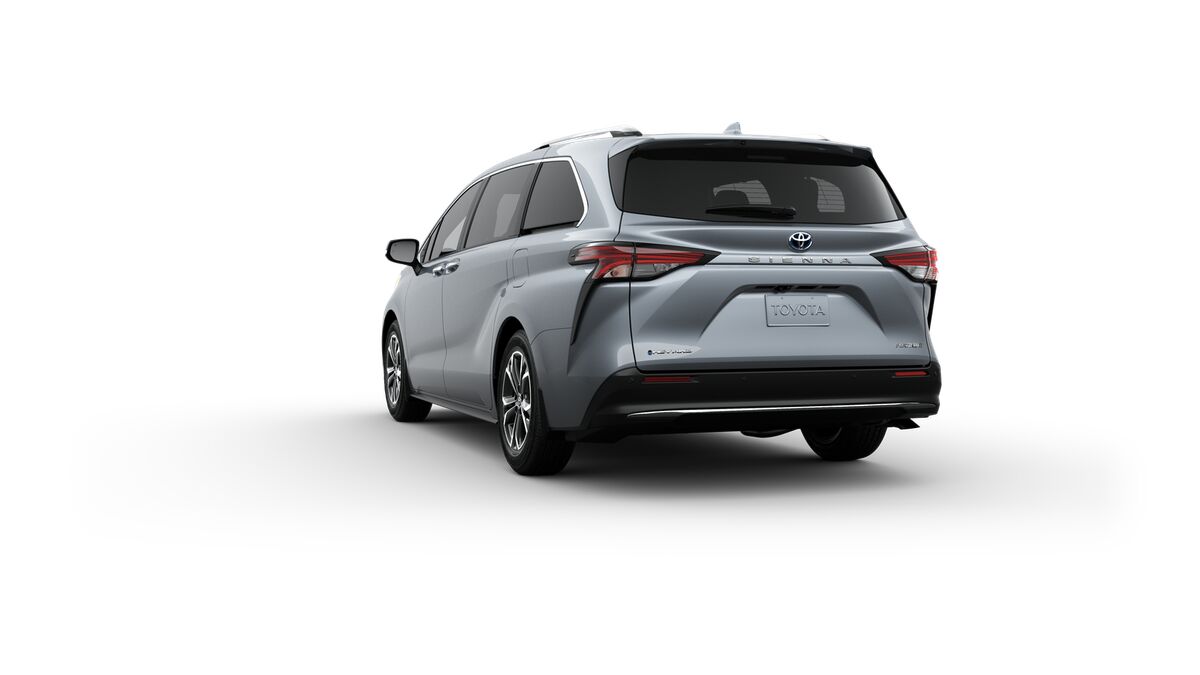 2025 Toyota Sienna Platinum photo 5
