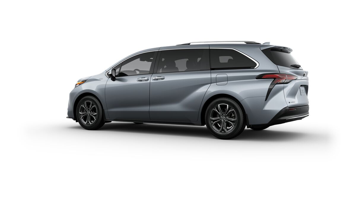 2025 Toyota Sienna Platinum photo 4