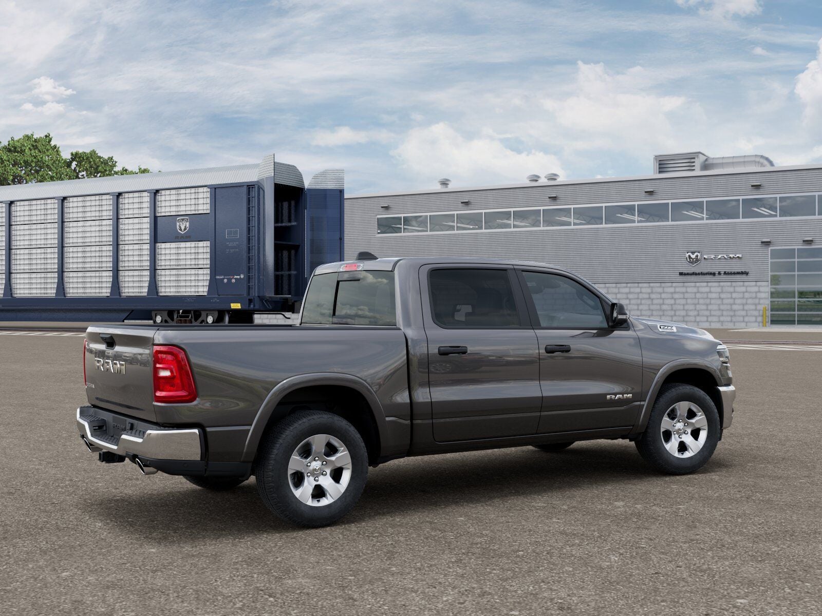 View vehicle photo 2